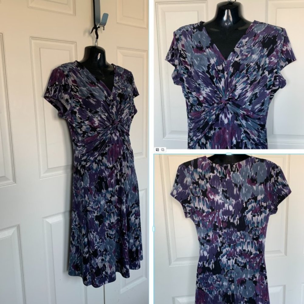 Jersey knit dress - Size 12